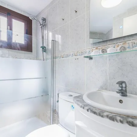 Chic, Cosy & Quiet Near The Apartment *